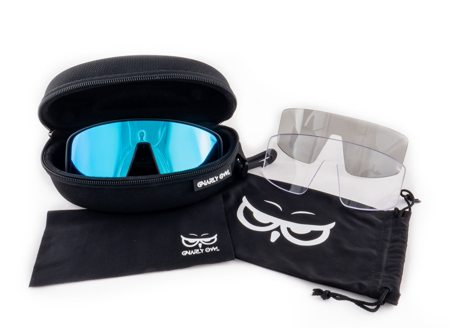 Gnarly Owl Ookpik Black polarizační sportovní sluneční brýle na sport výměnné polarizační fotochromatický zorník česká značka sova černý rámeček ledovcově modré pánské dámské set sada ochranné pouzdro pytlík