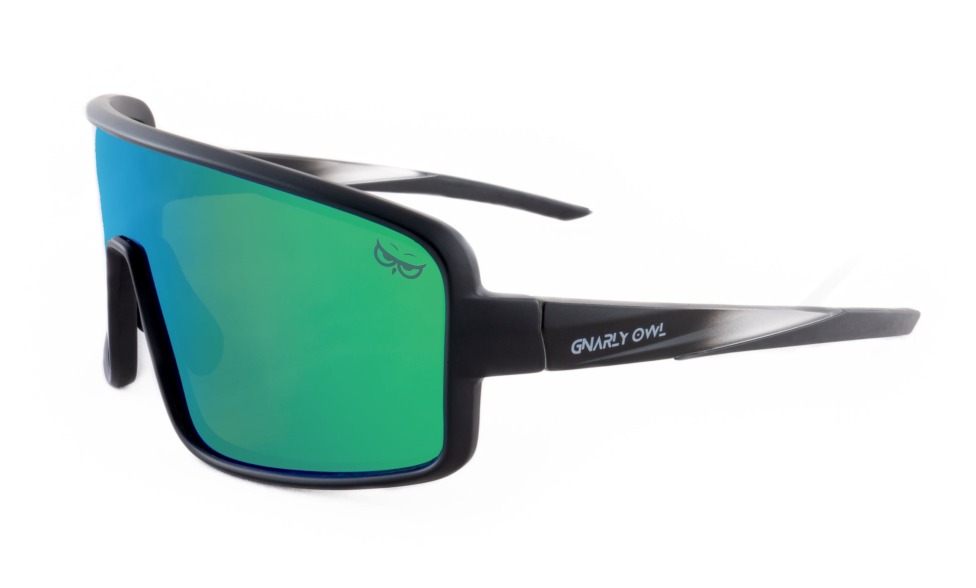 Gnarly Owl Ookpik Black polarizační sportovní sluneční brýle na sport výměnné polarizační fotochromatický zorník česká značka sova černý rámeček zelené pánské dámské zestrany