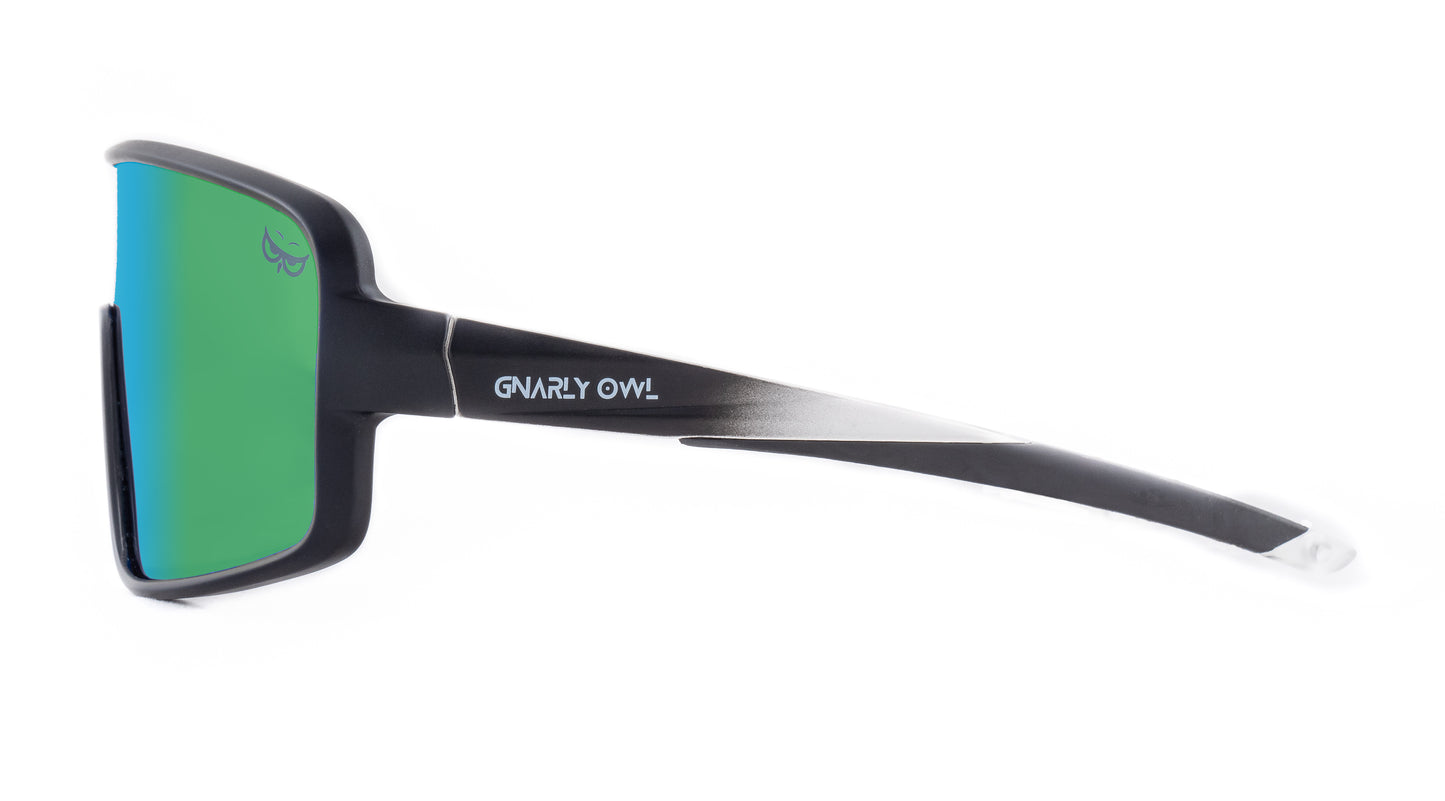 Gnarly Owl Ookpik Black polarizační sportovní sluneční brýle na sport výměnné polarizační fotochromatický zorník česká značka sova černý rámeček zelené pánské dámské zboku