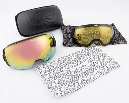 Gnarly Owl polarizační lyžařské snowboardové skialpové splitboardové brýle česká značka růžový REVO zorník součást balení čistící pytlík obal náhradní žlutý rozjasňovací zorník pevné ultralehké pouzdro
